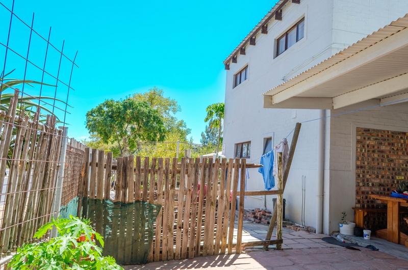 7 Bedroom Property for Sale in Vredekloof Heights Western Cape